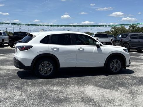 New 2027 Honda HR-V LX image 5