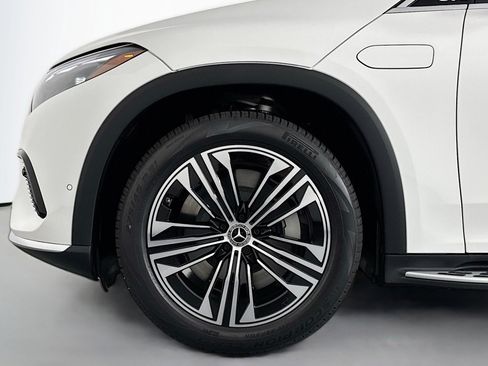 New 2026 Mercedes-Benz EQS 400 4MATIC SUV image 10