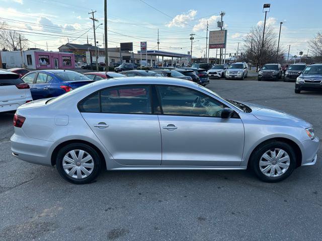 Used 2016 Volkswagen Jetta S FWD image 5