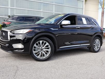 Certified 2023 INFINITI QX50 Luxe w/ Accent Package