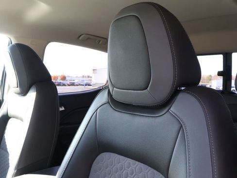 Used 2021 Chevrolet Colorado Z71 image 34