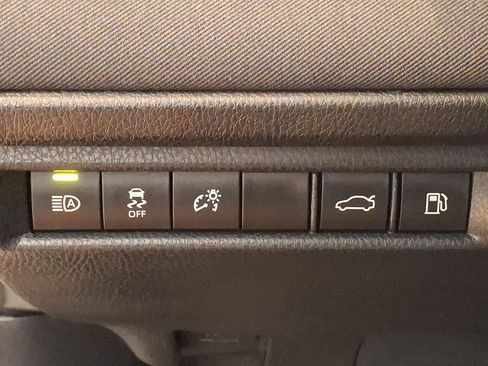 Certified 2025 Toyota Camry LE image 24