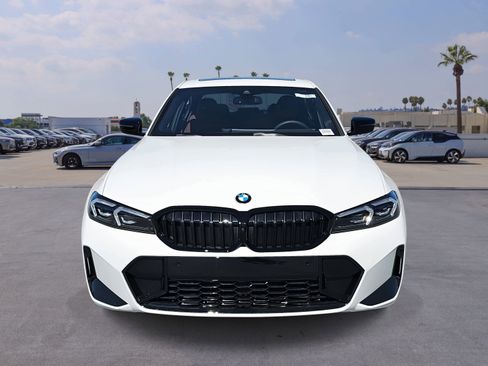 New 2026 BMW 330i Sedan w/ M Sport Package image 2