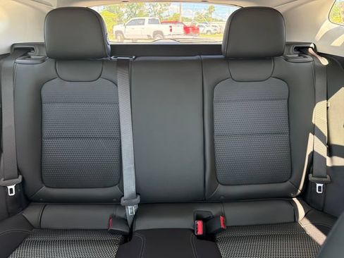 New 2026 Chevrolet Trax LT w/ LT Convenience Package FWD image 21