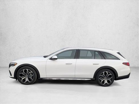 New 2026 Mercedes-Benz E 450 4MATIC All-Terrain Wagon image 4