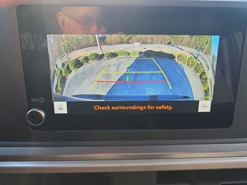 Used 2024 Toyota Tacoma SR5 image 31