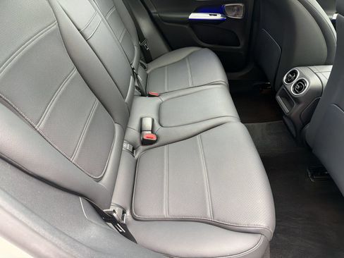 Certified 2026 Mercedes-Benz GLC 300 4MATIC image 32