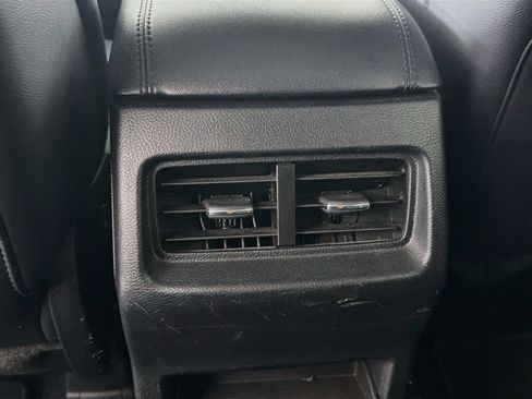 Used 2024 Ford Edge SEL AWD/4WD image 25
