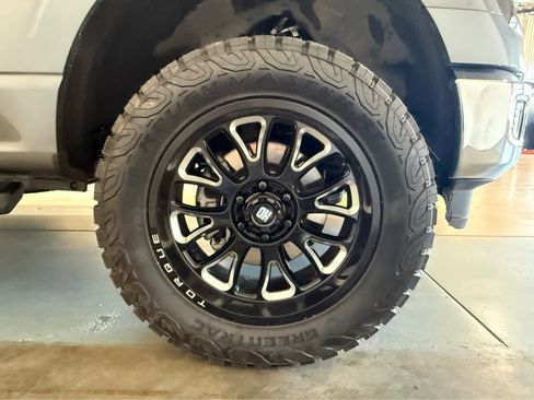Used 2025 Ford F150 XLT w/ Equipment Group 301A Standard AWD/4WD image 11