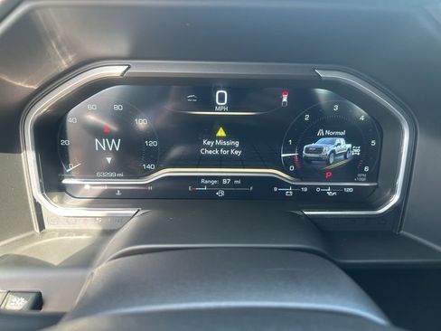 Used 2023 GMC Sierra 1500 AT4 w/ AT4 Premium Package image 17