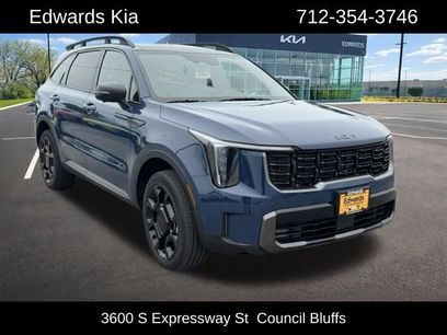 Used 2025 Kia Sorento SX