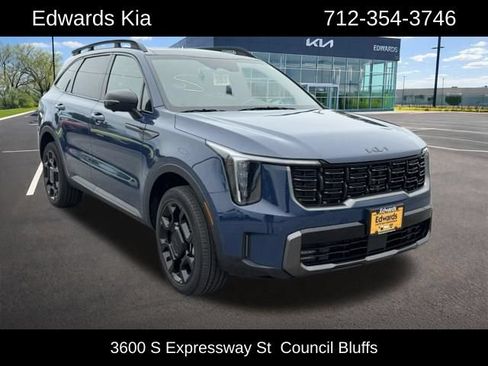 Used 2025 Kia Sorento SX AWD/4WD image 1