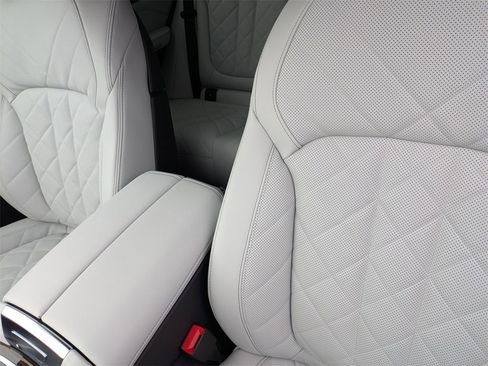 New 2026 BMW X5 xDrive40i w/ M Sport Package image 16