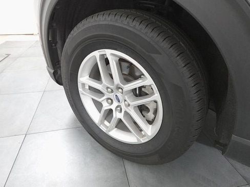 Used 2025 Ford Explorer Active image 29