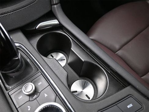 Certified 2023 Cadillac XT6 Premium Luxury w/ Technology Package image 26