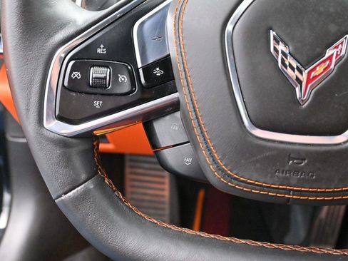 Used 2025 Chevrolet Corvette Stingray Premium Conv w/ Z51 Performance Package image 20