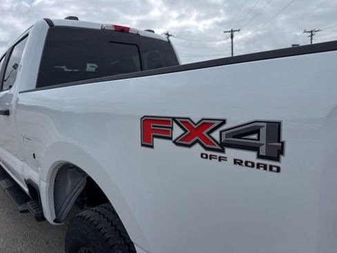 Used 2024 Ford F250 XL w/ STX Appearance Package AWD/4WD image 12