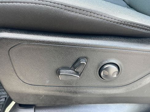Certified 2022 RAM 1500 Big Horn AWD/4WD image 18