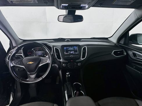 Used 2019 Chevrolet Equinox LT FWD image 3