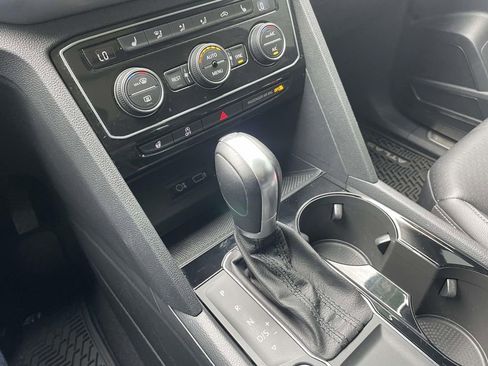 Used 2019 Volkswagen Atlas SEL FWD image 30