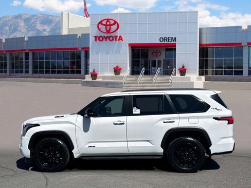 New 2026 Toyota Sequoia Limited w/ TRD Off-Road Package AWD/4WD image 5