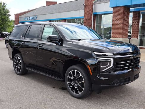New 2026 Chevrolet Tahoe RST w/ Sun And Tow Package AWD/4WD image 2