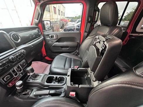 Used 2023 Jeep Wrangler Unlimited Rubicon 392 w/ Trailer Tow Package AWD/4WD image 20