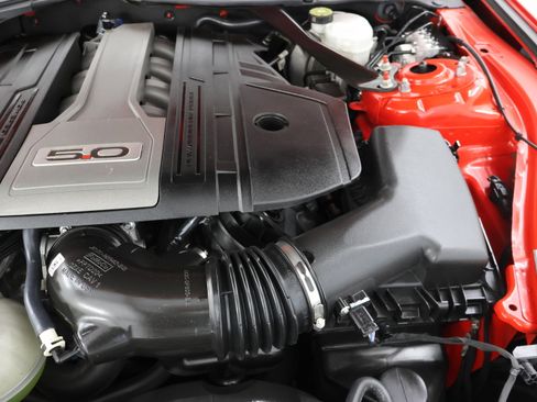Used 2020 Ford Mustang GT Premium RWD image 17