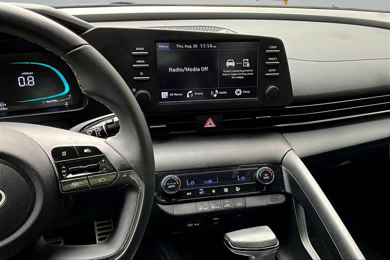 Used 2025 Hyundai Elantra Sport FWD image 8