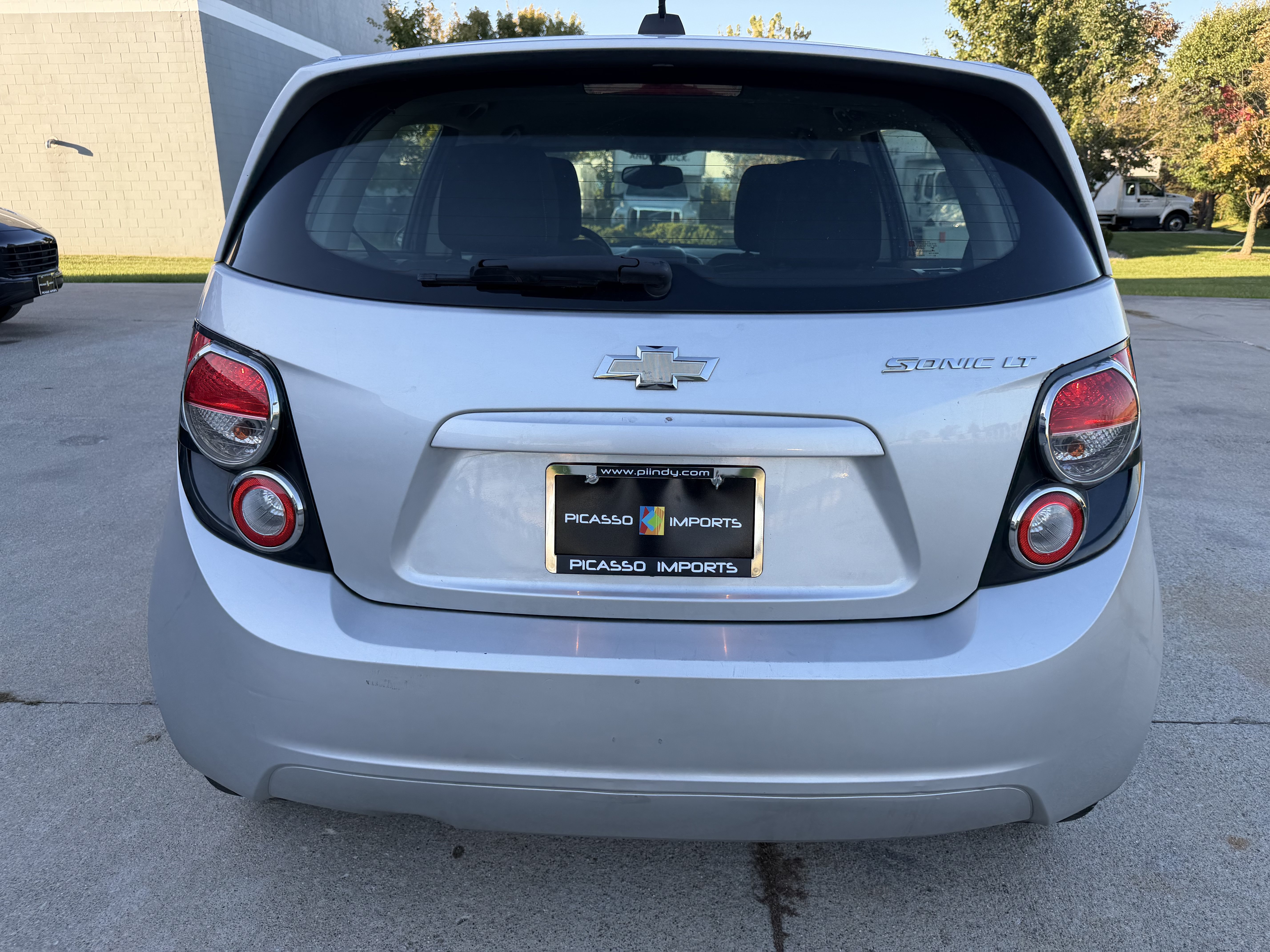 Used 2015 Chevrolet Sonic LT FWD image 3