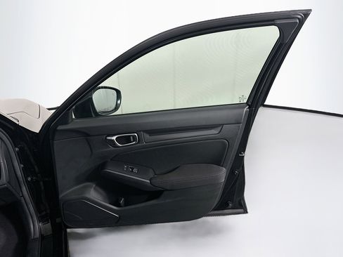 Used 2025 Honda Civic Sport image 30