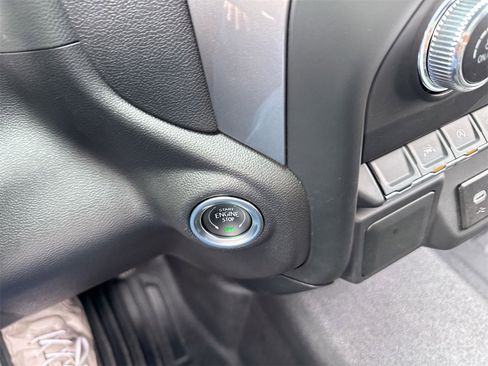 Used 2024 GMC Sierra 1500 Pro w/ Convenience Package image 20