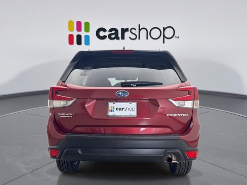 Used 2024 Subaru Forester Premium AWD/4WD image 4