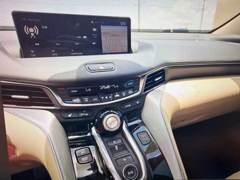 Used 2024 Acura TLX w/ Technology Package FWD image 10