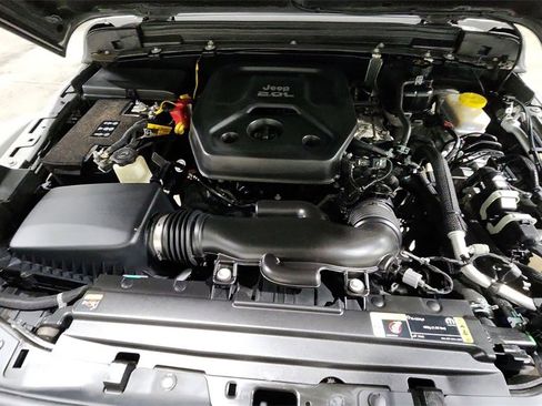 Used 2021 Jeep Wrangler Unlimited Rubicon image 30