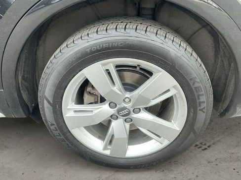 Used 2018 Audi Q5 2.0T Premium Plus w/ Premium Plus Package image 14