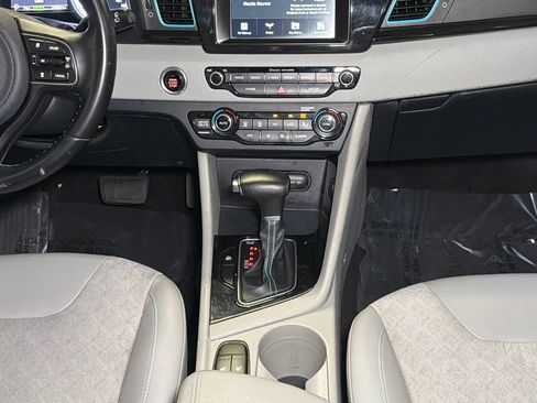Used 2019 Kia Niro EX FWD image 15