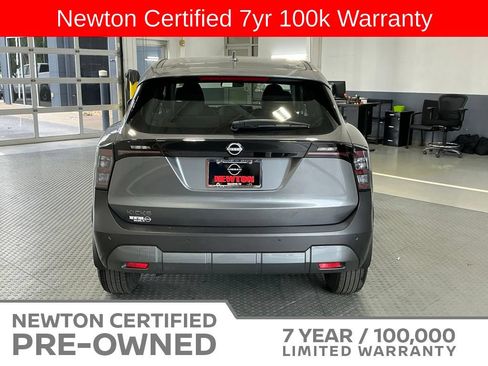 Used 2025 Nissan Kicks S FWD image 5