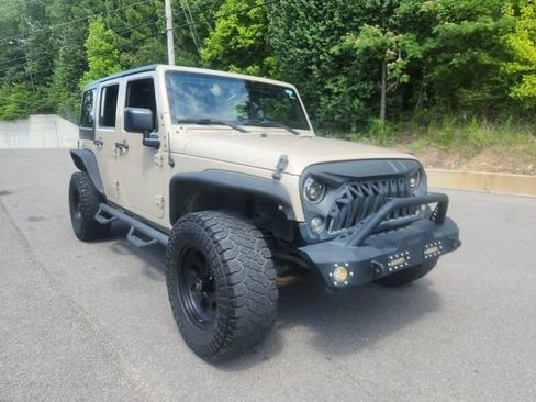 Used 2016 Jeep Wrangler Unlimited Sport w/ Quick Order Package 24S AWD/4WD image 1