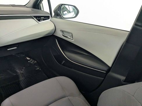 Used 2022 Toyota Corolla SE FWD image 35