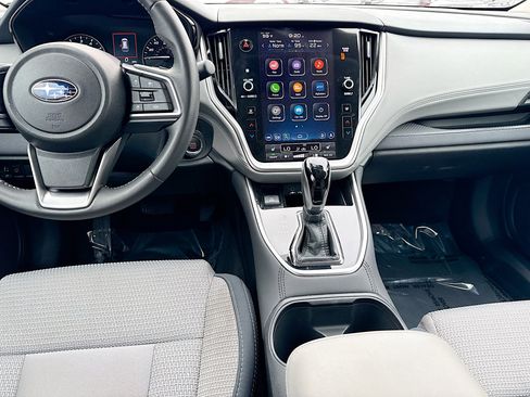 Certified 2025 Subaru Outback Premium w/ Popular Package #1A image 19