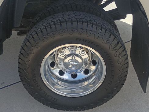 Used 2020 RAM 3500 Laramie image 23