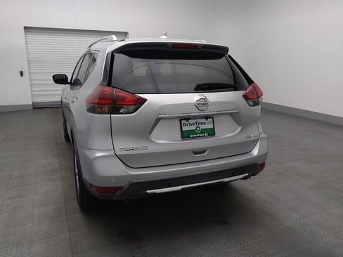 Used 2019 Nissan Rogue SV AWD/4WD image 6