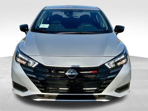 New 2025 Nissan Versa SR image 9
