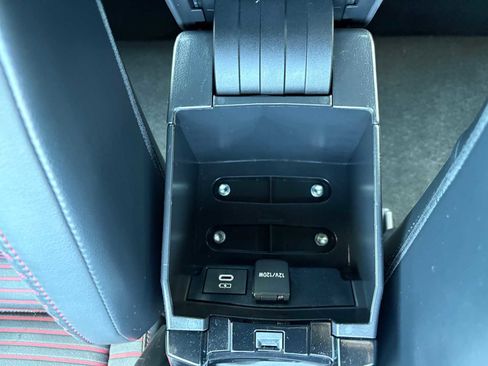 Used 2023 Toyota Corolla XSE image 35