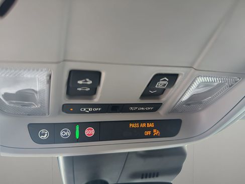 Used 2023 Chevrolet Malibu LT FWD image 28