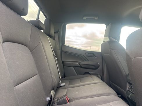 Used 2024 Chevrolet Colorado W/T w/ Safety Package image 30