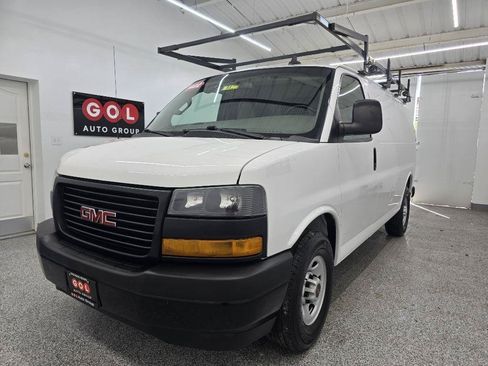 Used 2022 GMC Savana 2500 w/ Driver Convenience Package RWD image 8