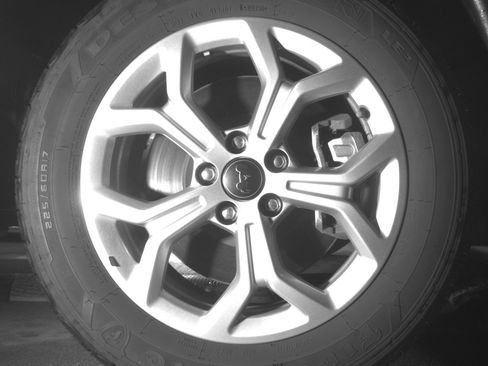 Used 2025 Jeep Compass Latitude AWD/4WD image 13
