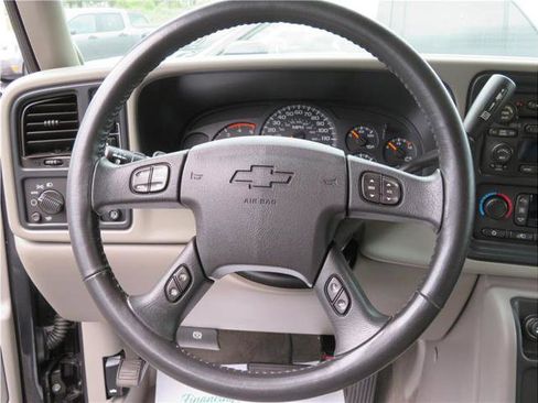 Used 2005 Chevrolet Silverado 3500 LT w/ Heavy-Duty Power Package image 9